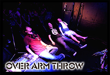 OVER ARM THROWアーティスト写真