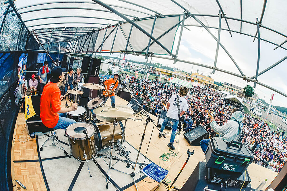 THE FOREVER YOUNG ライブ光景3