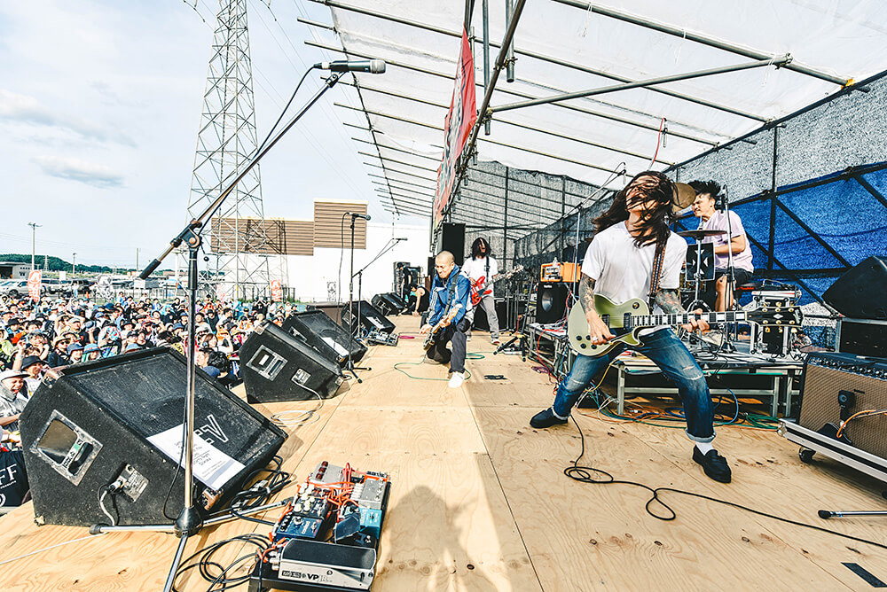 COUNTRY YARD ライブ光景1