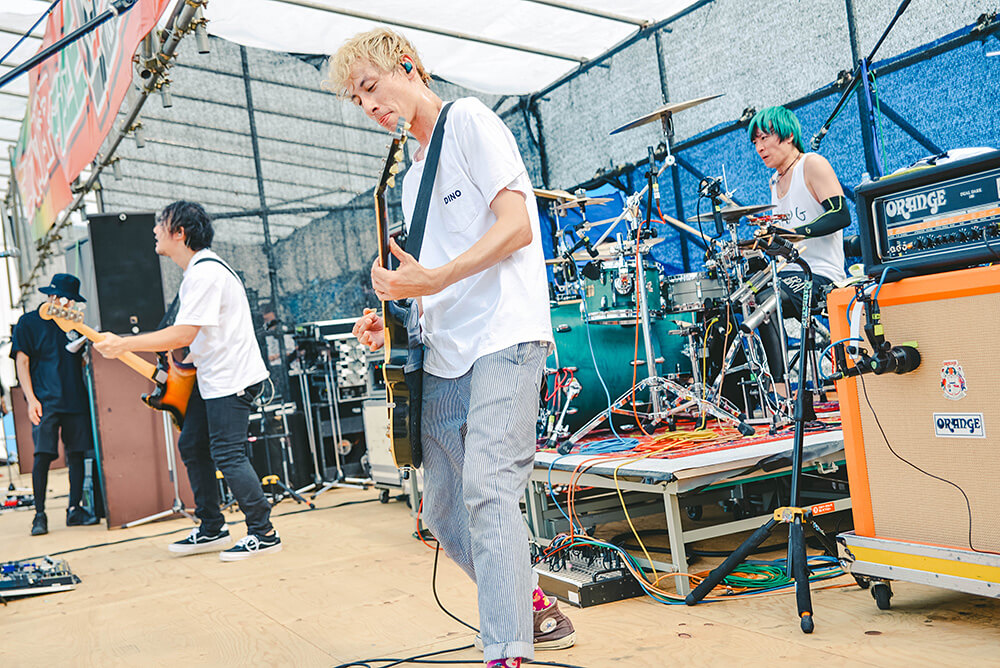 EGG BRAIN ライブ光景2