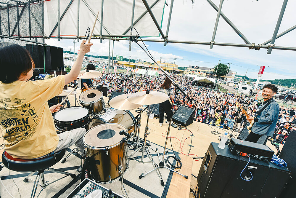 UNLIMITS ライブ光景2