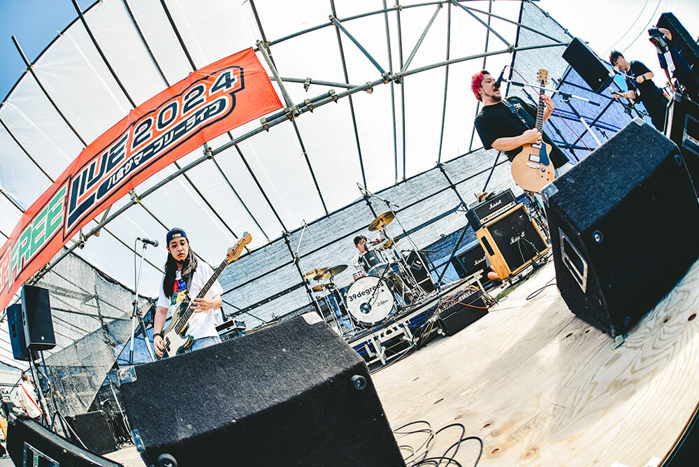 39degrees ライブ光景1