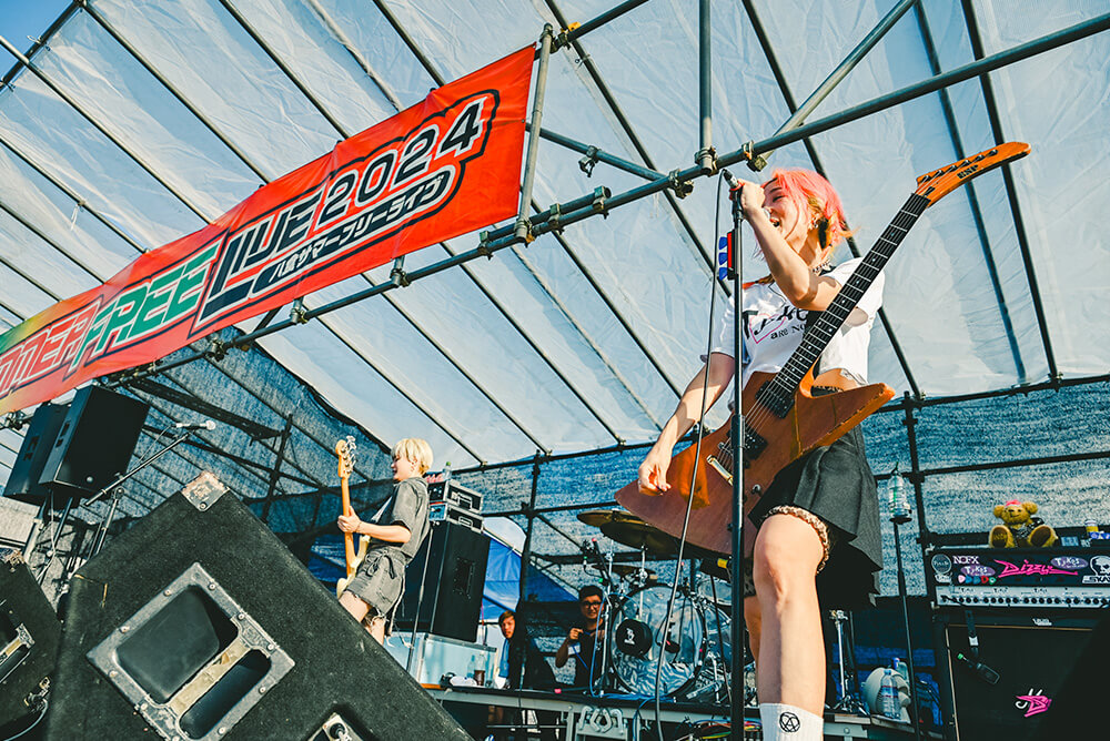 Dizzy Sunfist ライブ光景1