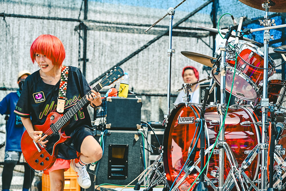 FOUR GET ME A NOTS ライブ光景1