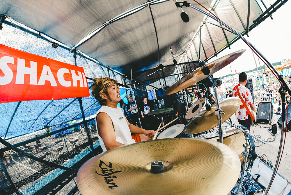 SHACHI ライブ光景2