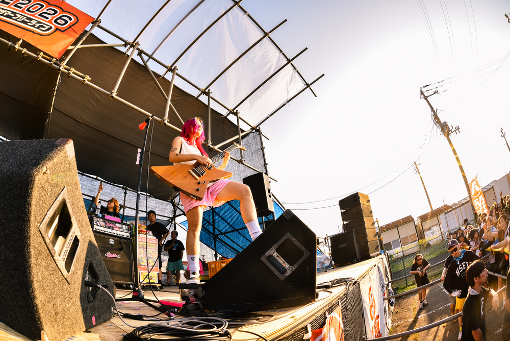 DIZZY SUNFIST ライブ写真 1