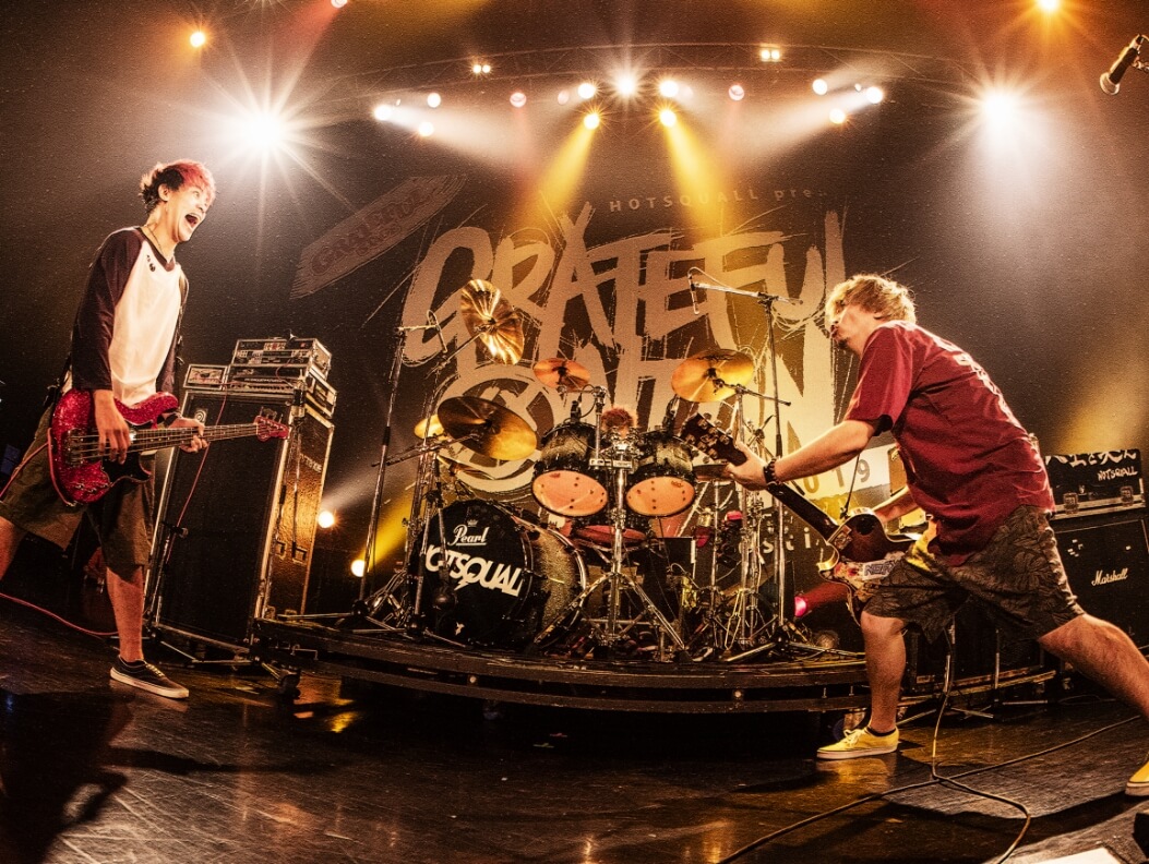 HOTSQUALLアーティスト写真