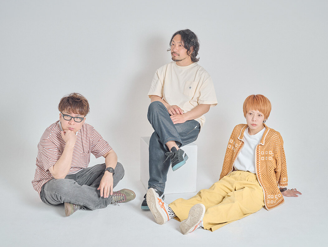 FOUR GET ME A NOTSアーティスト写真