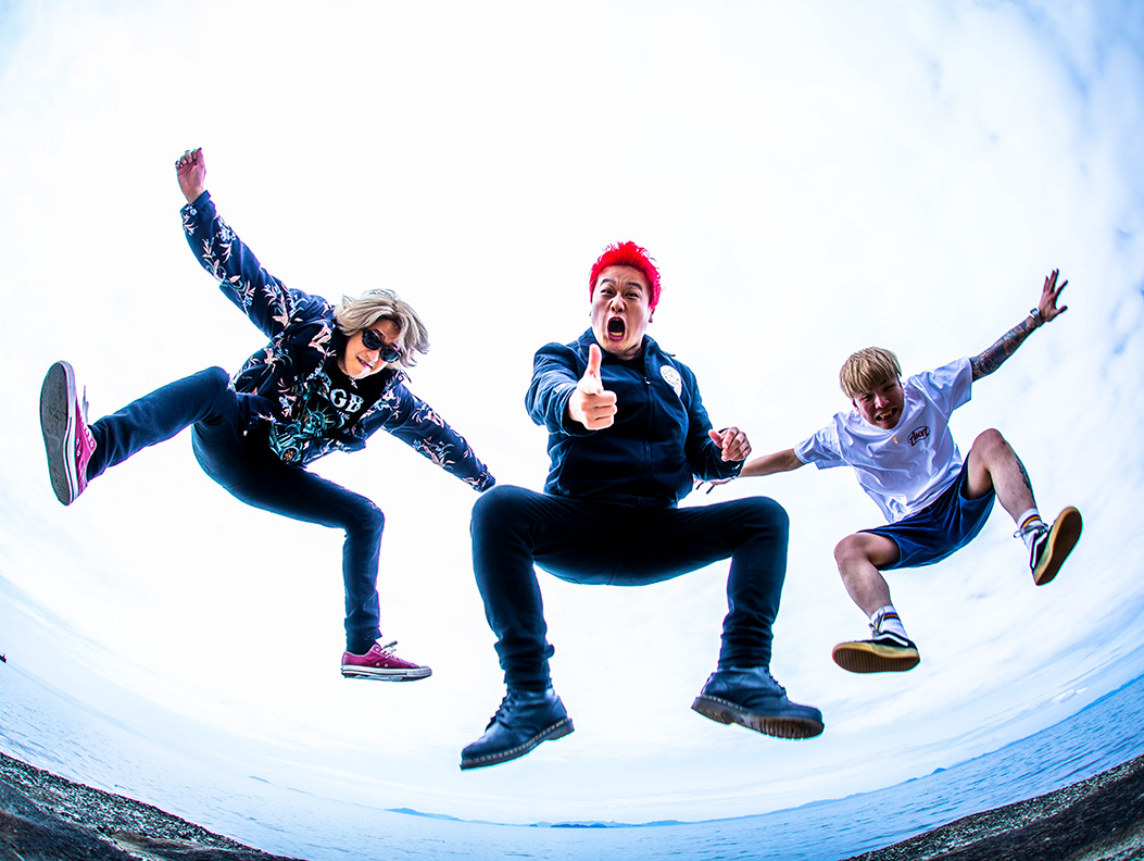 GUMXアーティスト写真