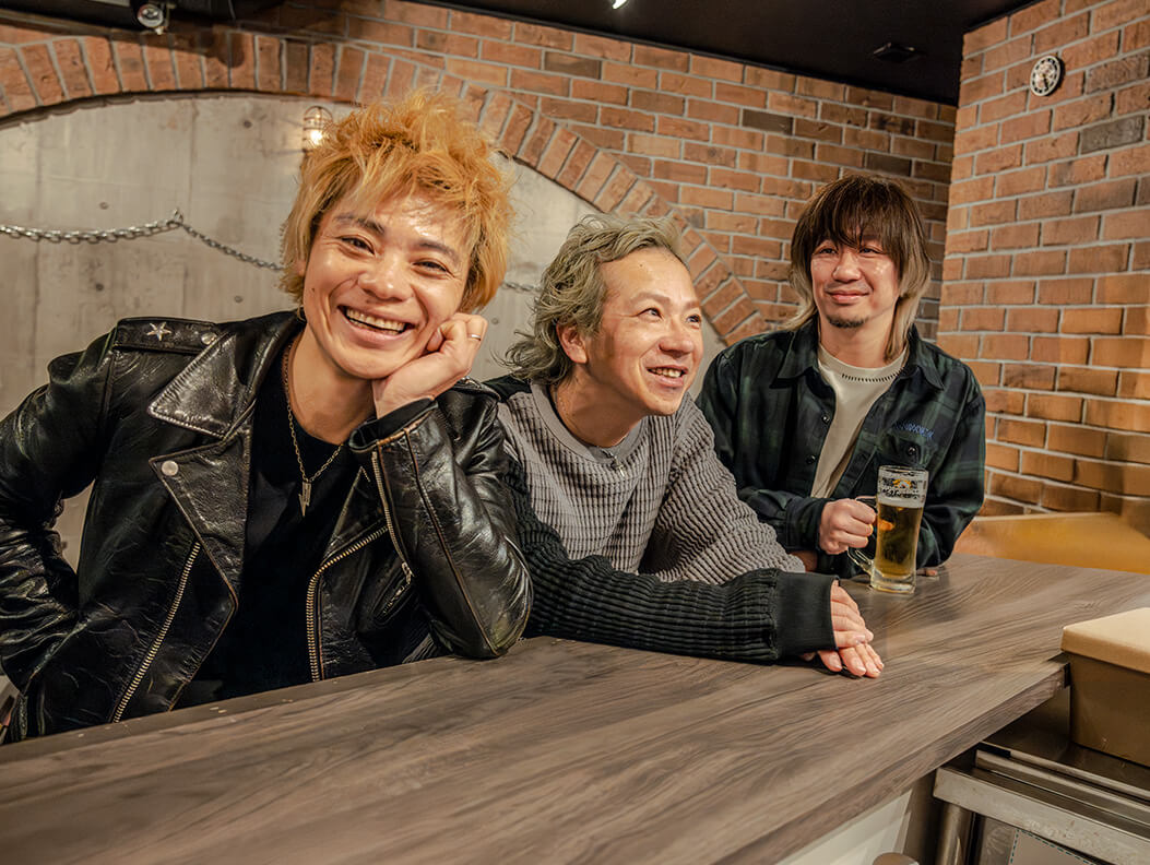 HOTSQUALLアーティスト写真