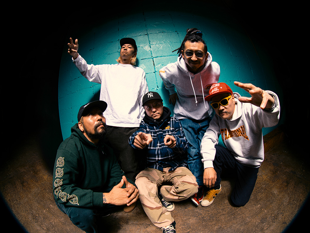 SHADOWSアーティスト写真